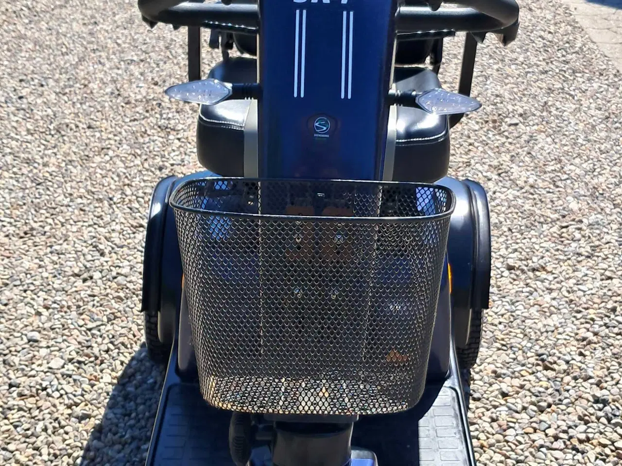 Billede 8 - 4-hjulet elscooter med nye batterier 