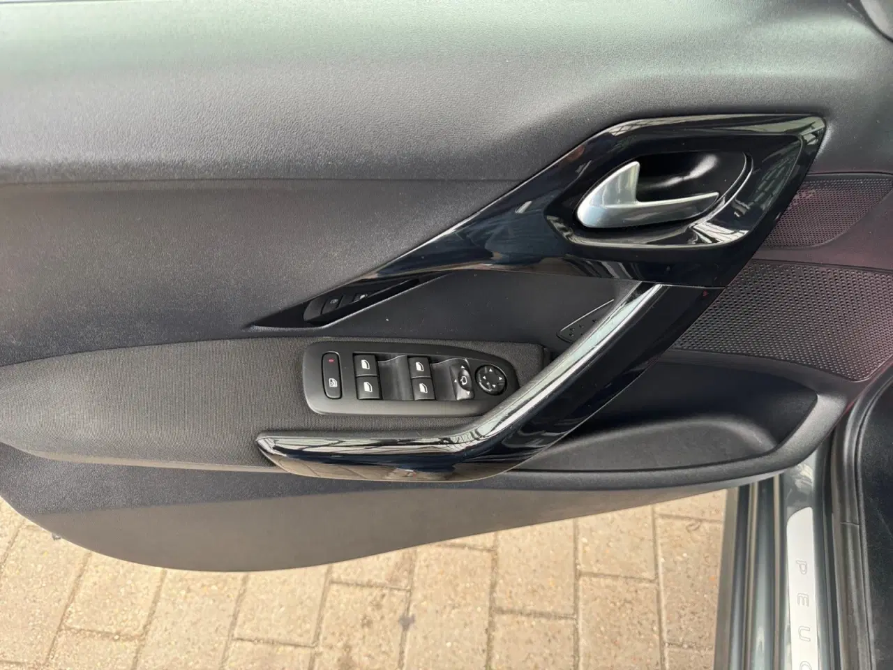 Billede 14 - Peugeot 208 1,6 BlueHDi 100 Allure Sky