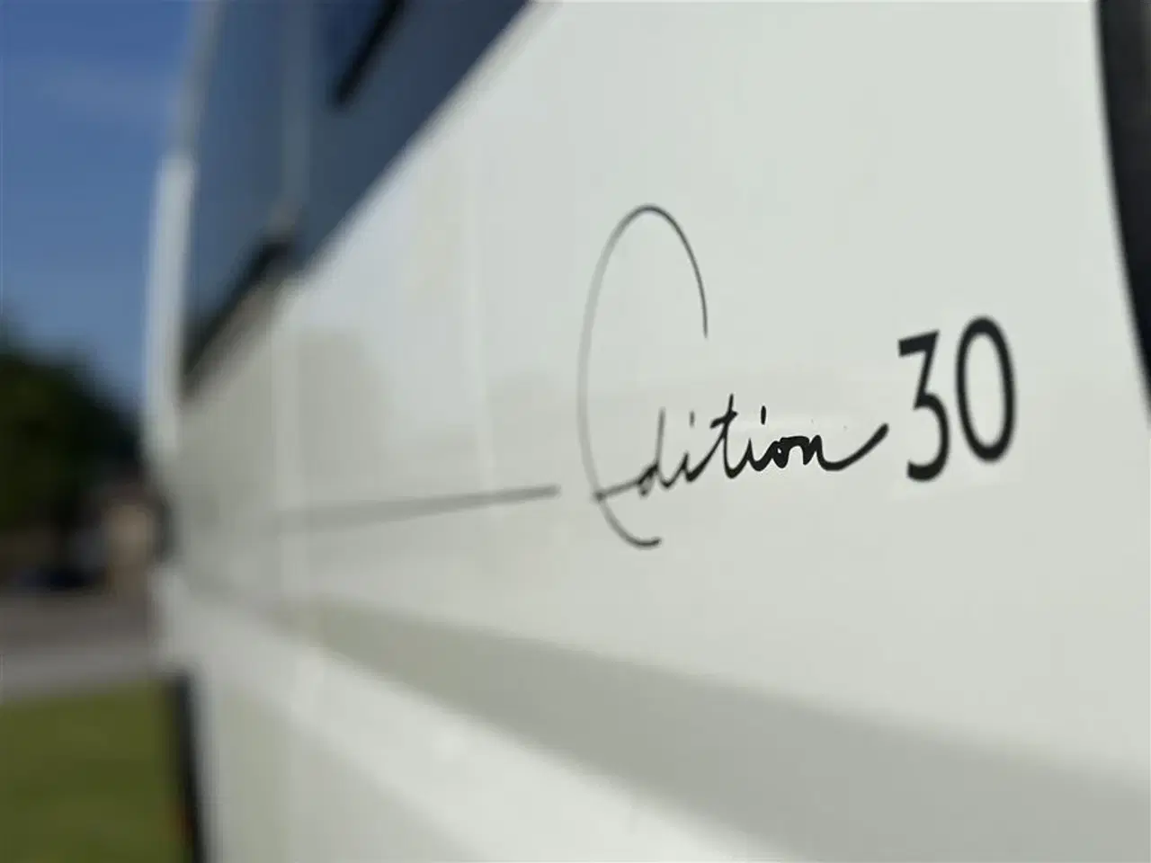 Billede 7 - 2021 - Bravia 636 140 Hk Edition 30   Campervan med langsgående senge og god indretning Kørt 20,500 Km.