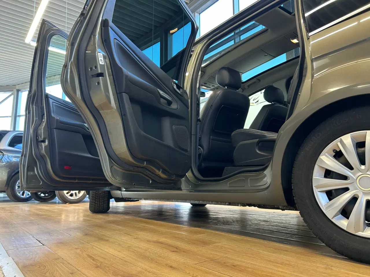 Billede 19 - Ford Galaxy 2,0 TDCi Ghia Powershift 140HK 6g Aut.