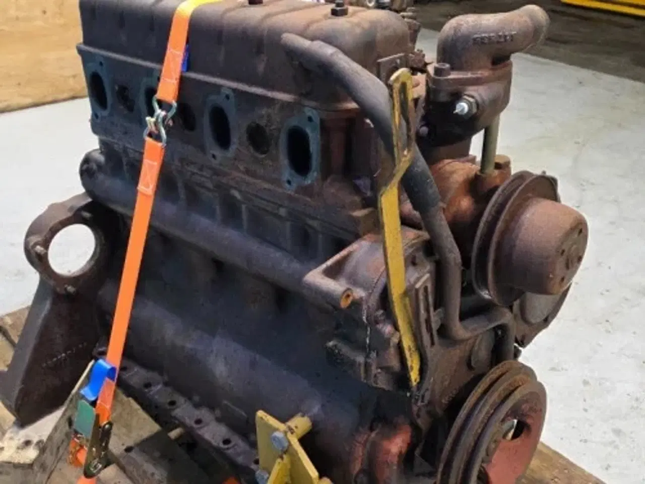 Billede 6 - Valmet 411DL Motor (Gangbar)