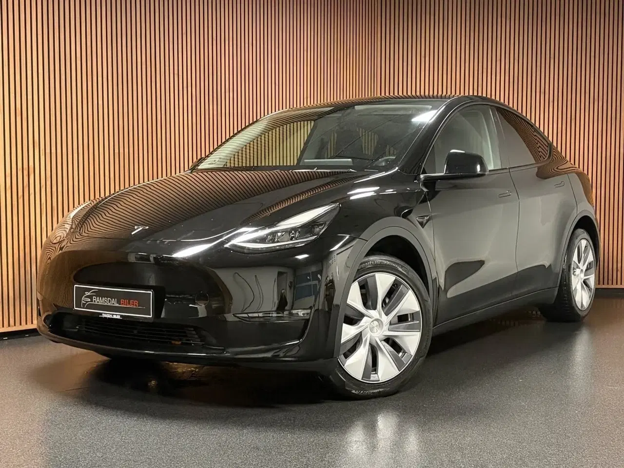 Billede 1 - Tesla Model Y  Long Range AWD