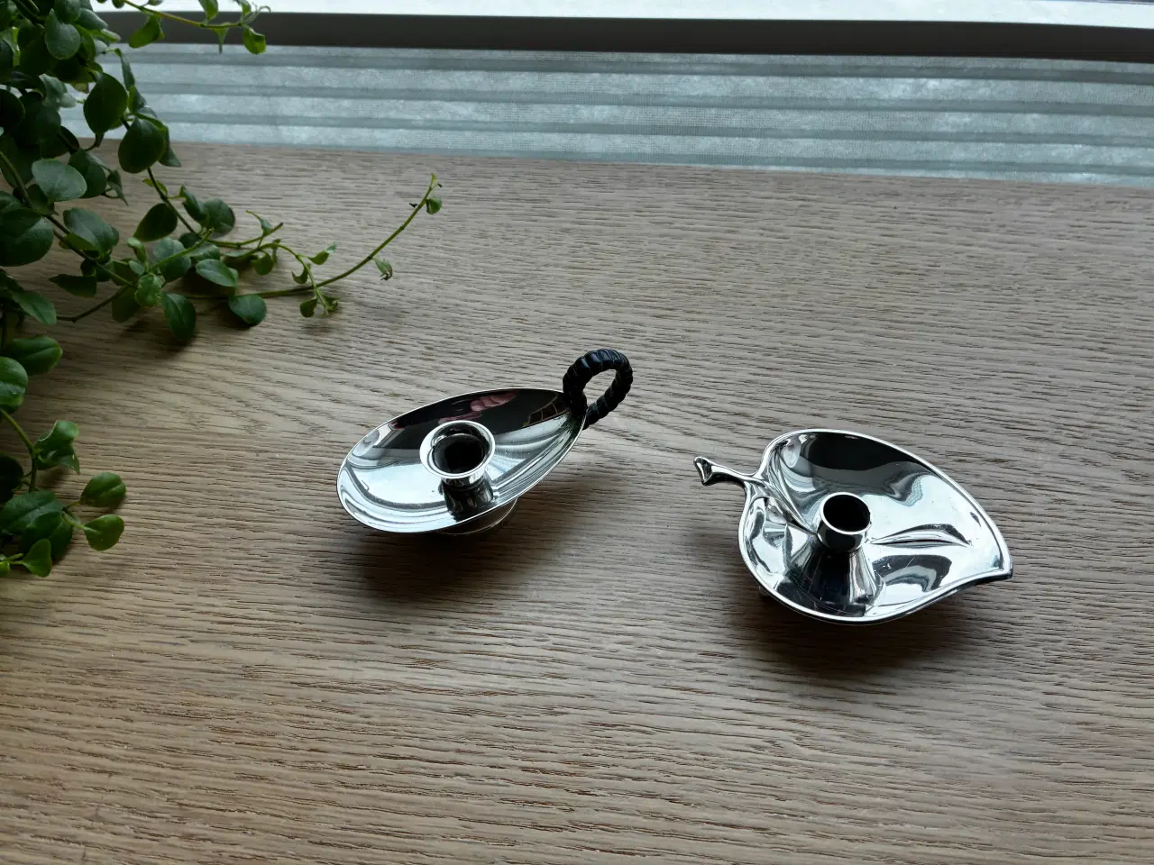 Billede 1 - 2 stk.  "Prima Lysestager"  i sølvplet