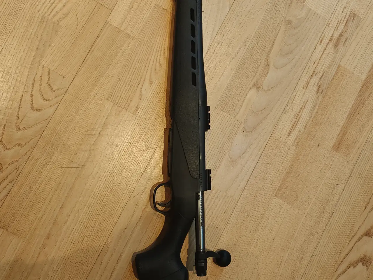 Billede 1 - Mossberg 4x4 Bolt 308w 