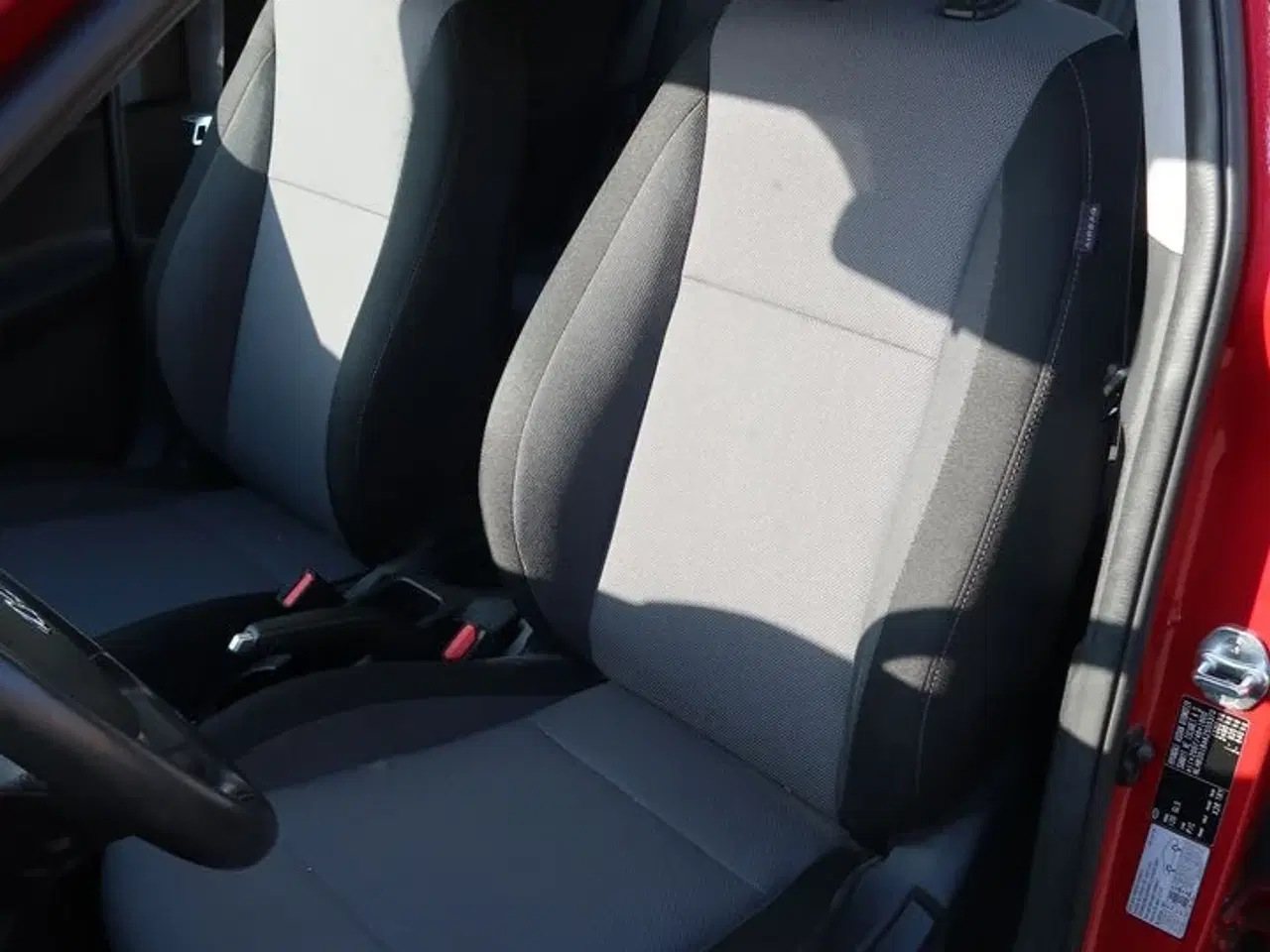 Billede 9 - Personbil HYUNDAI I20 1.25 5-dørs Hatchback (Momsfri)