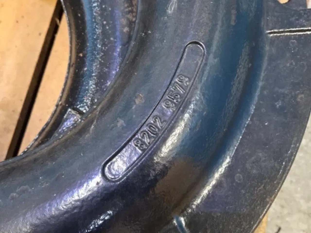 Billede 14 - New Holland TM 140 Hjulvægt Sæt 710471014