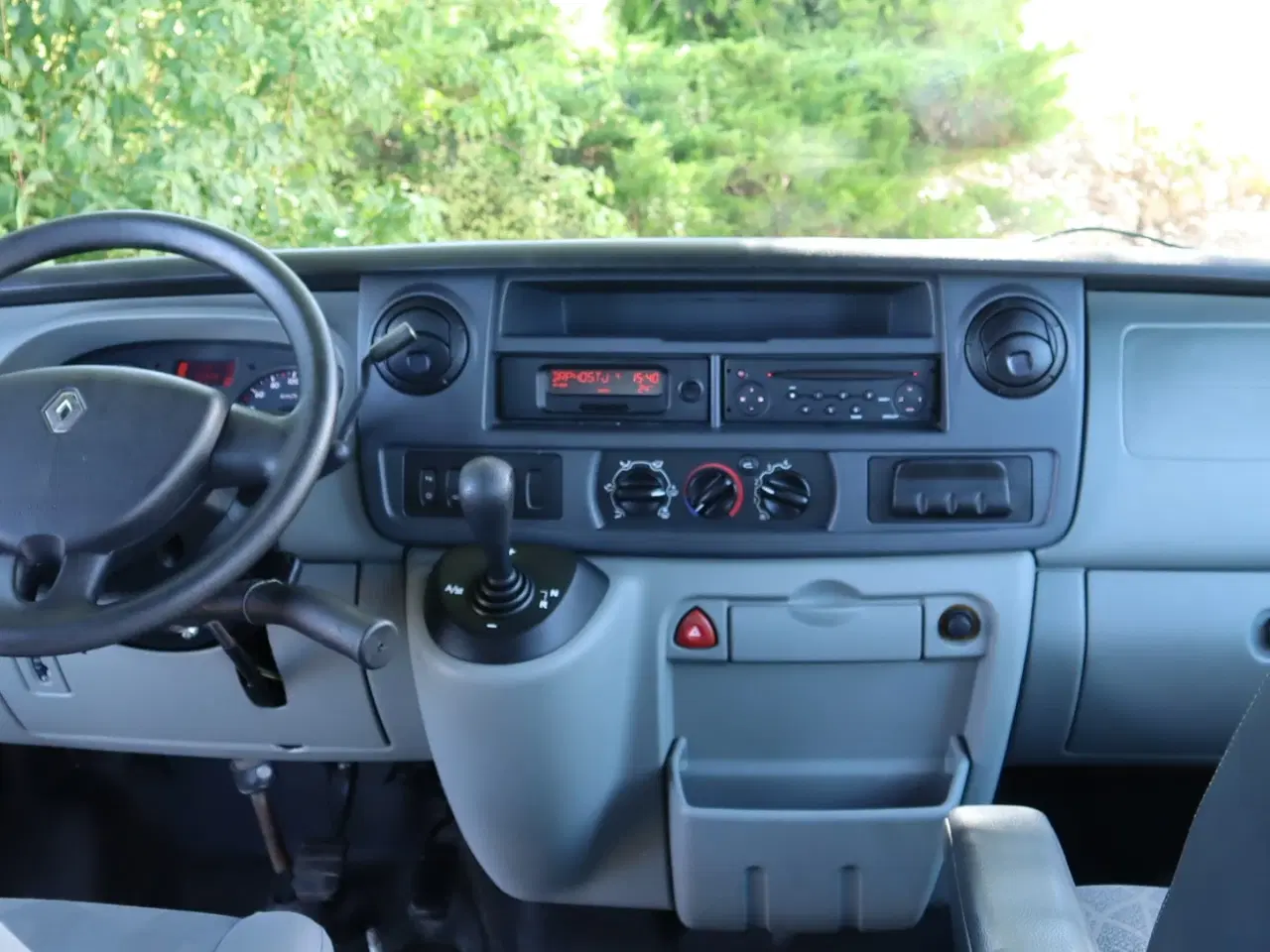 Billede 12 - Renault Master T28 Handicapbil