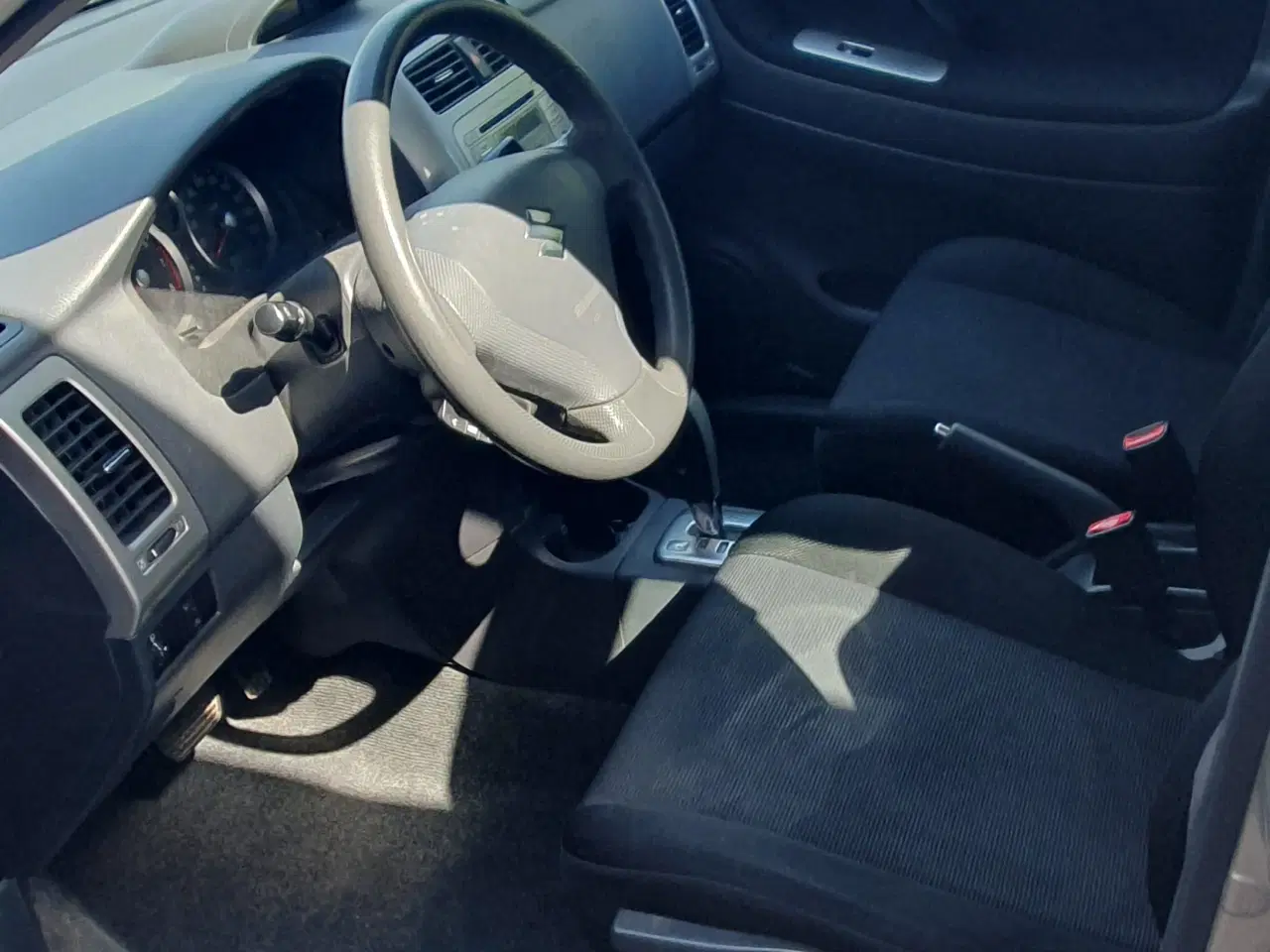 Billede 7 - Suzuki Liana 1.6 L AUT