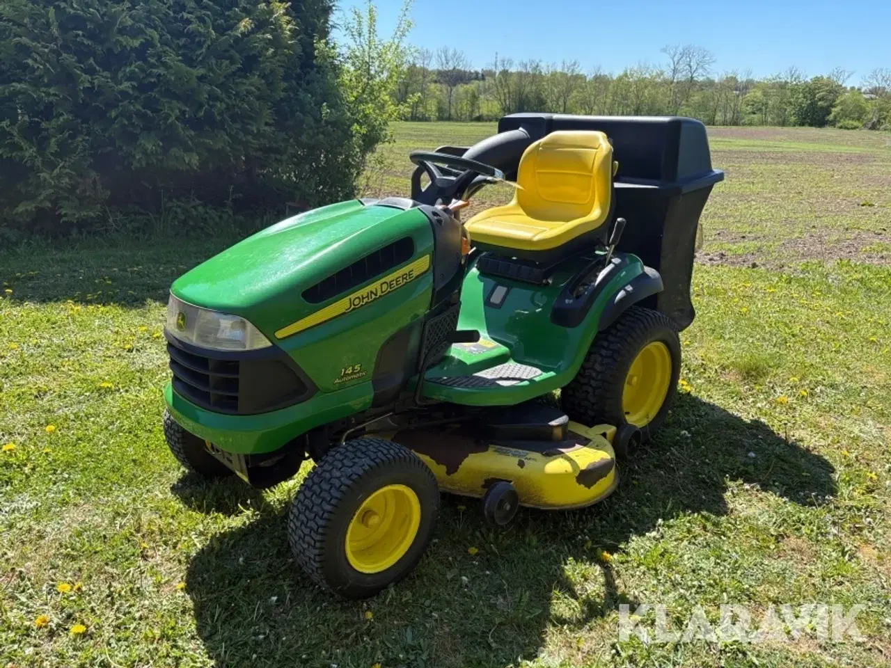 Billede 1 - Havetraktor John Deere 145B med opsamler