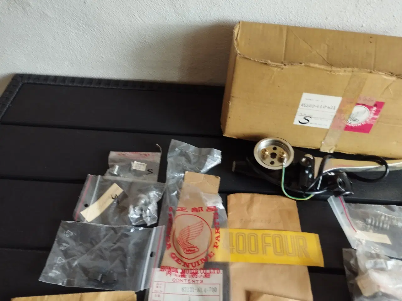 Billede 2 - Nye reservedele til Honda M.C. (4) ( se %)