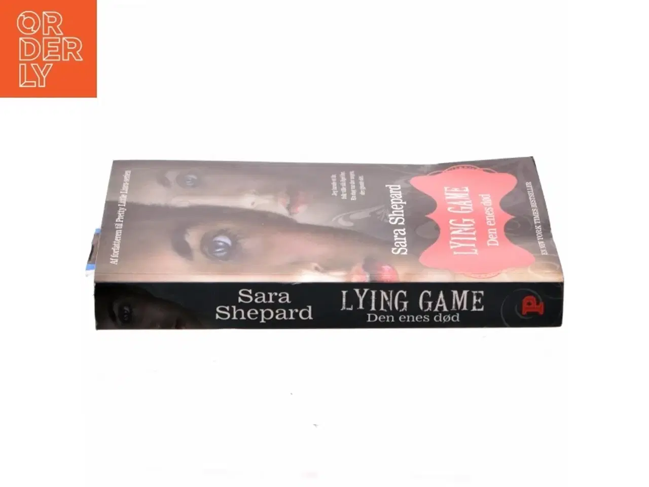 Billede 2 - Lying game, Den enes død af Sara Shepard (Bog)