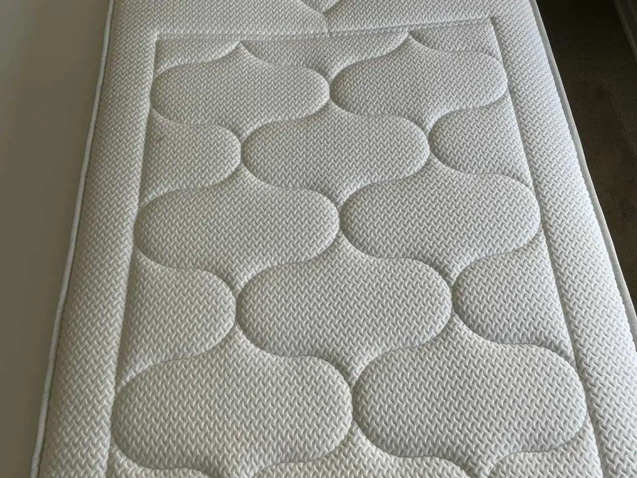 Billede 1 - Aeromax Breeze 1 topmadras