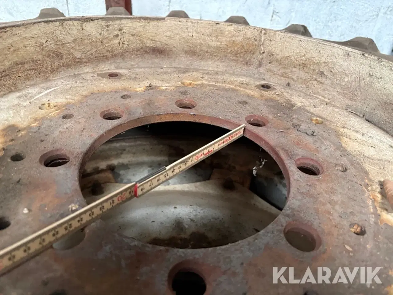 Billede 4 - Landbrugsdæk Taurus 12.4R46 2 styk