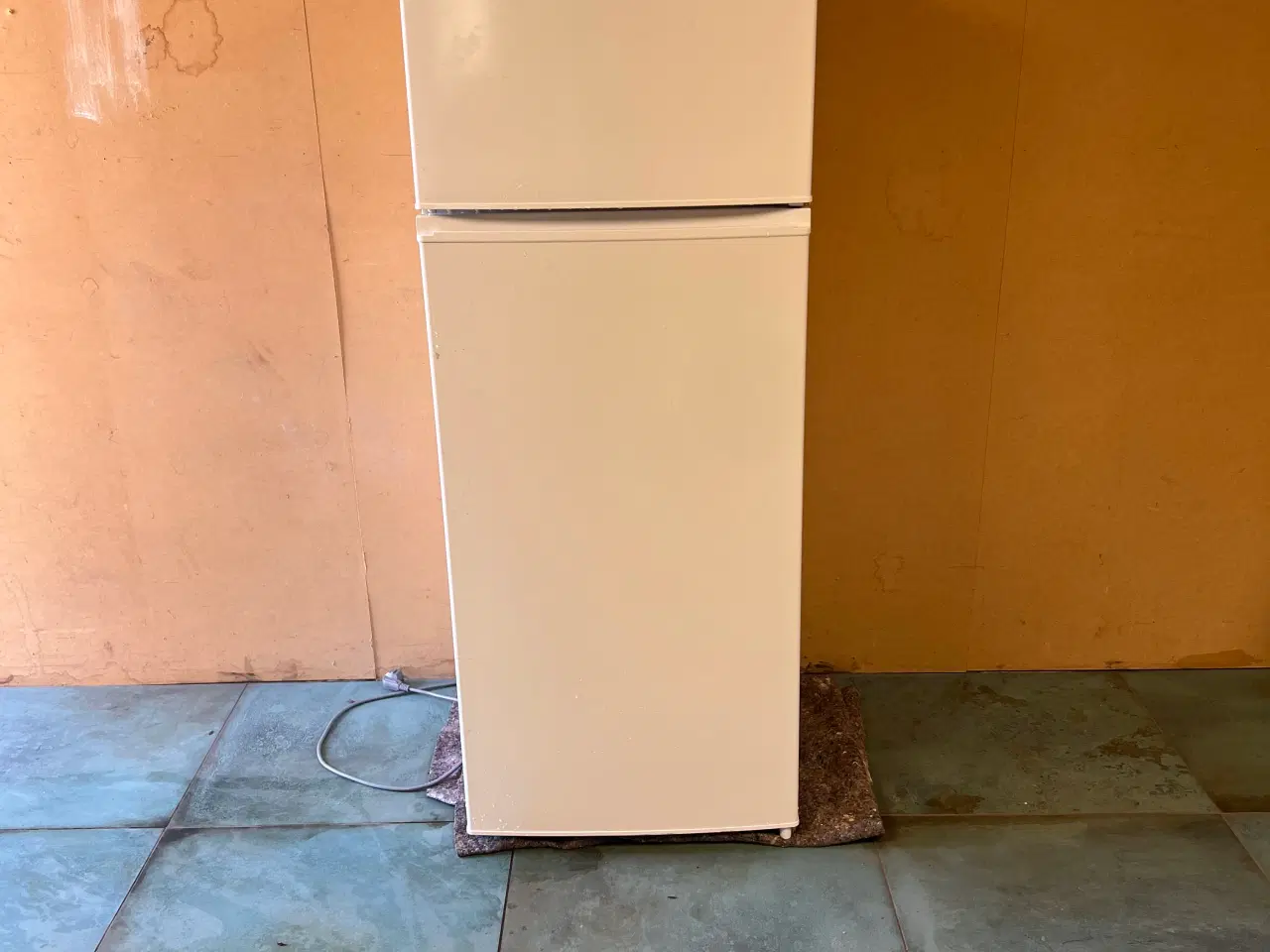 Billede 1 - Fint køle fryse skab 