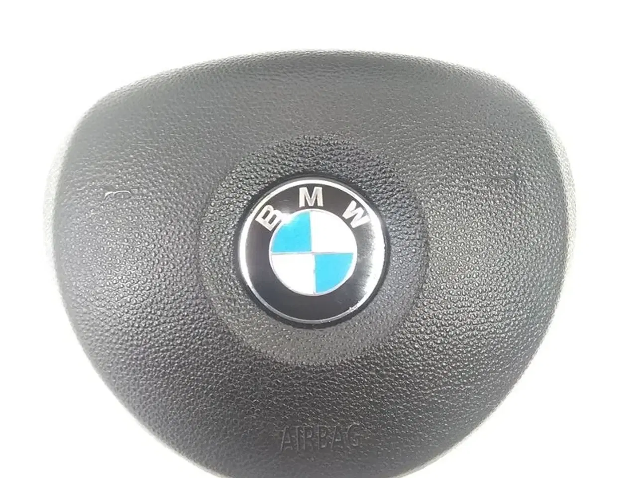 Billede 4 - Sportsrat M-Technic læder airbag K23806 BMW E87 E90 E91 E92 E93 E81 E82 E87LCI E88 E90LCI E91LCI X1 (E84) E92LCI E93LCI