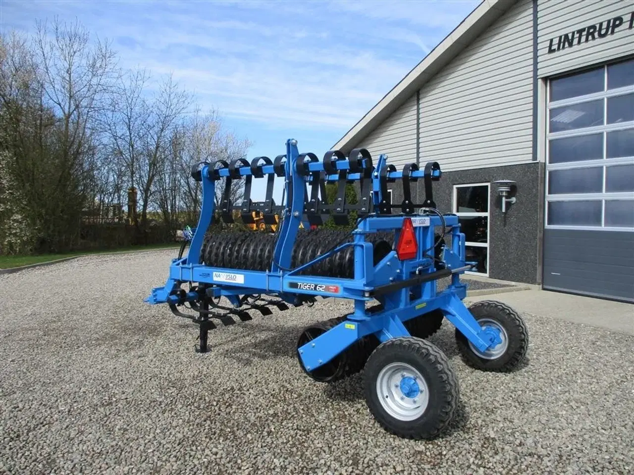 Billede 7 - Namyslo Tiger 620 med hydraulisk lammelplanke / plannerplanke