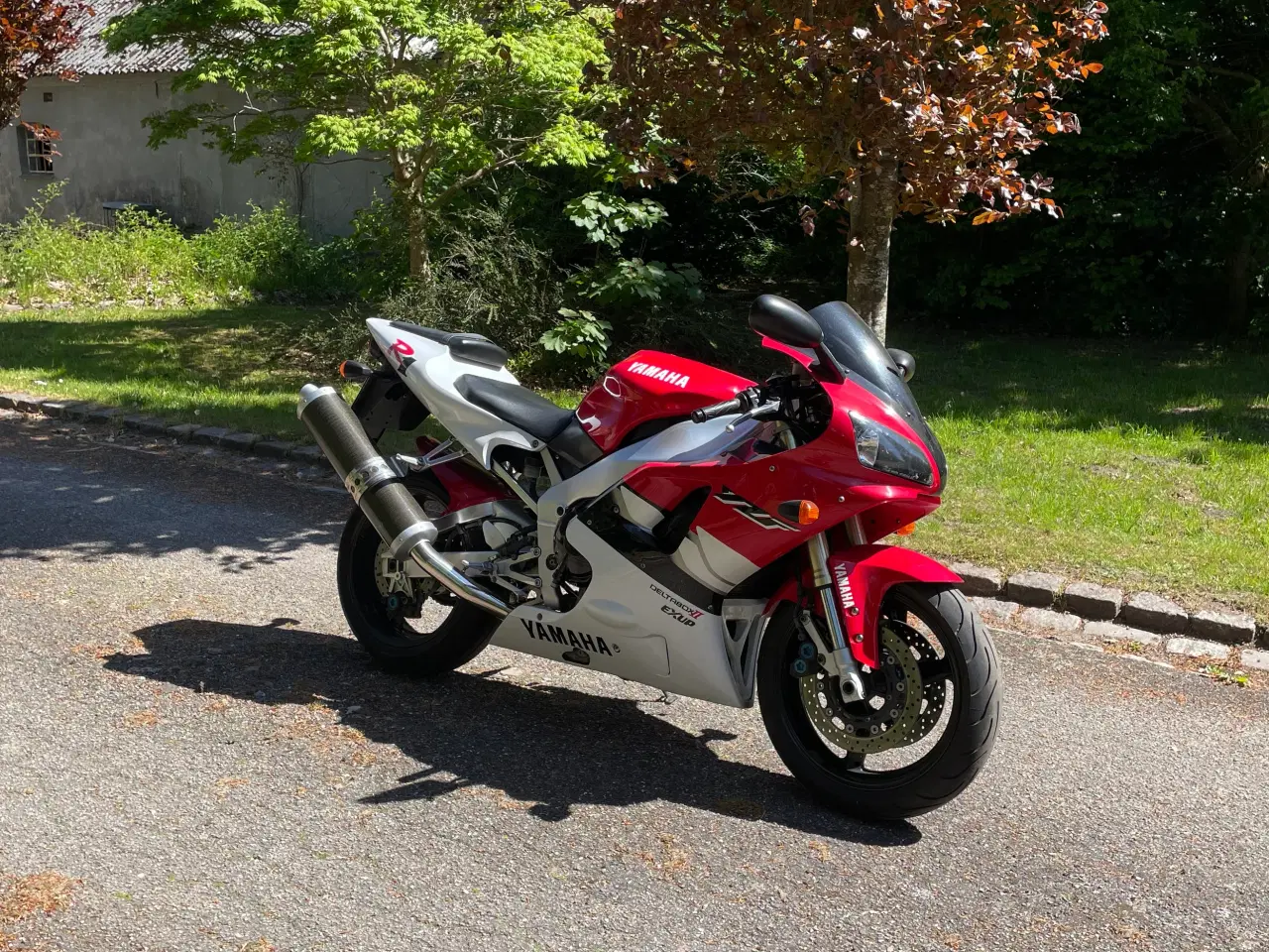 Billede 1 - Yamaha r1