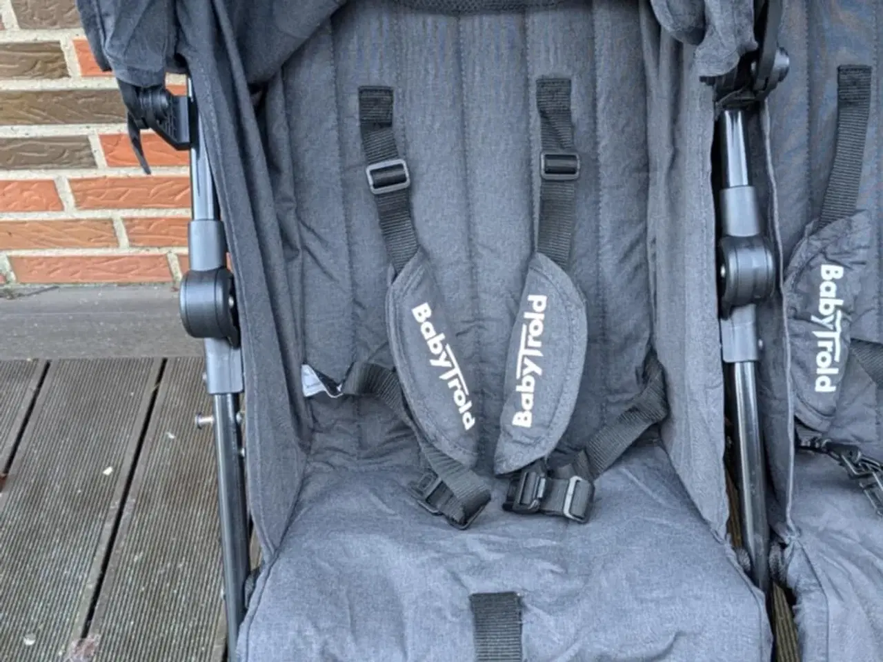 Billede 3 - Babytrold tvilling/søskendevogn 