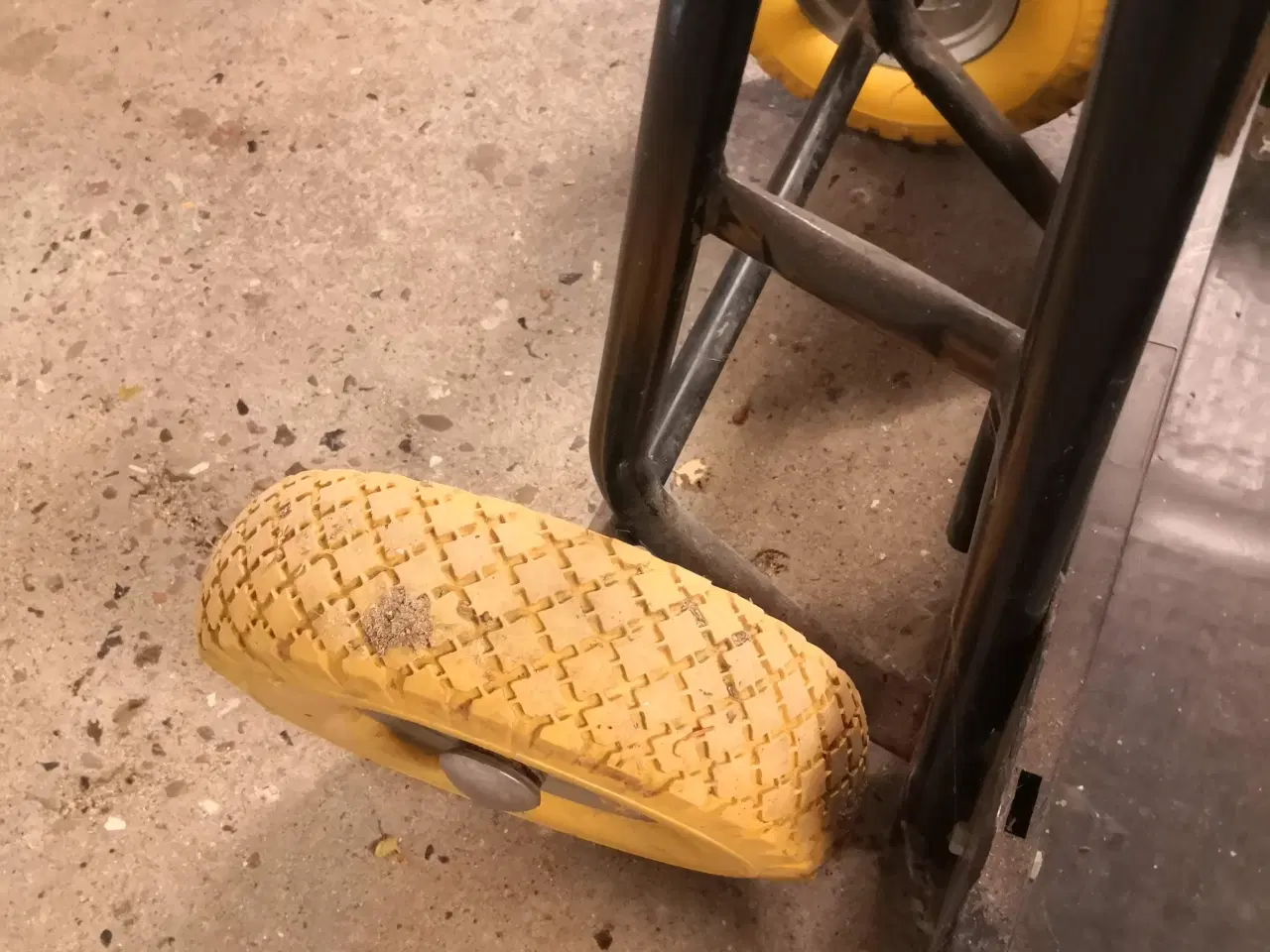 Billede 4 - Sadelvogn med plads til mere