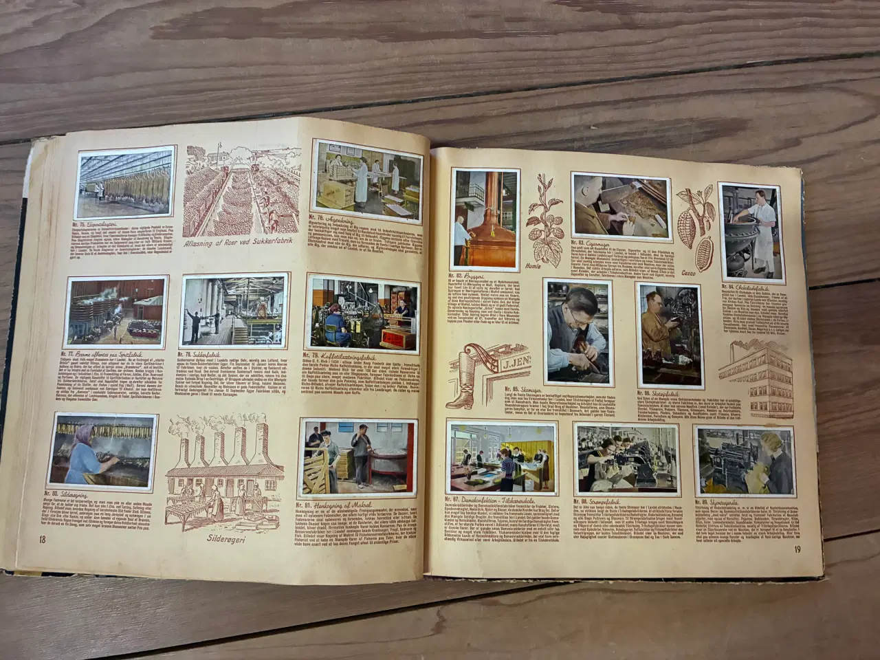 Billede 2 - Samlealbum fra Richs og Danmarks Serien