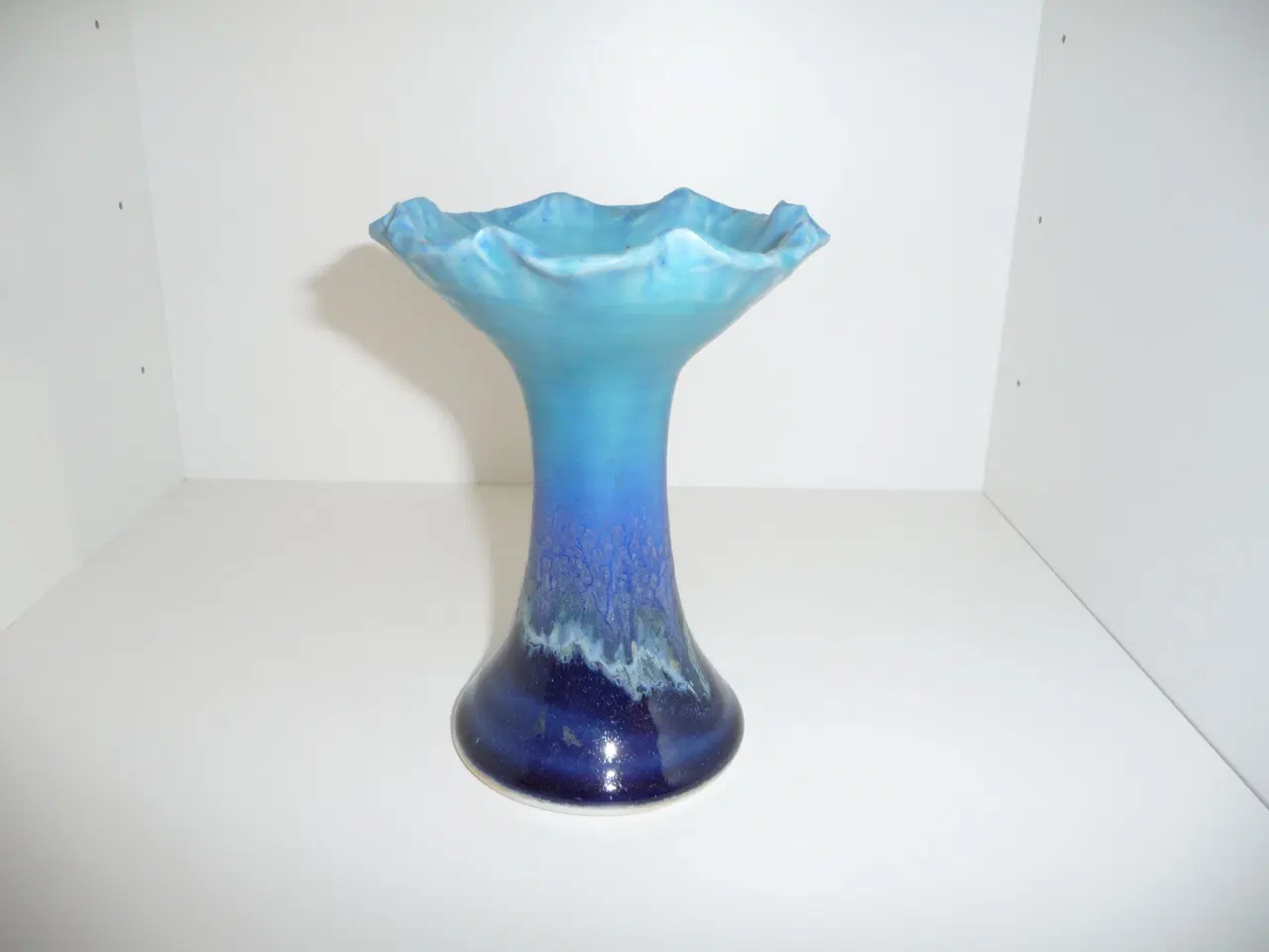 Billede 1 - blå keramik vase fra Visby