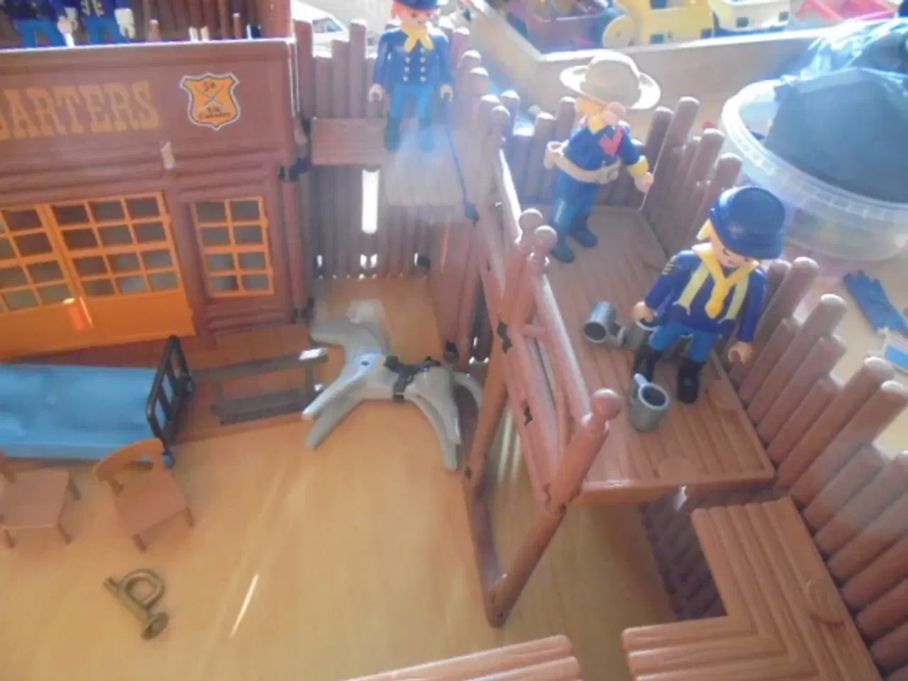 Billede 2 - Playmobil 3806 – Fort Glory – pæn men ikke komplet