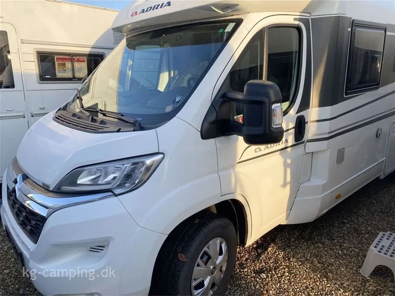 Billede 2 - 2020 - Adria Coral AXESS 670 SL VELHOLDT Adria Coral Axcess 67 SL