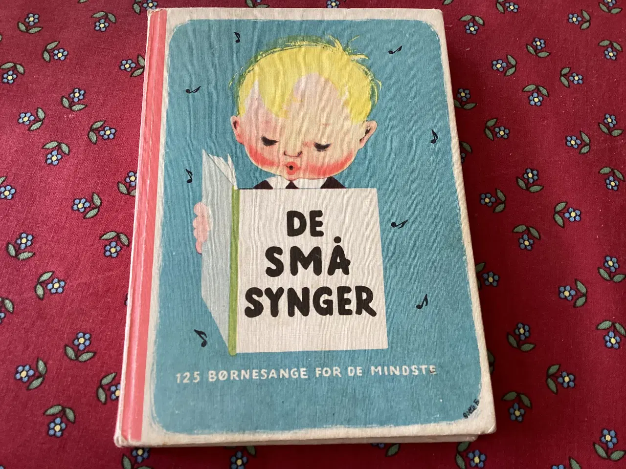 Billede 2 - Pigebøger