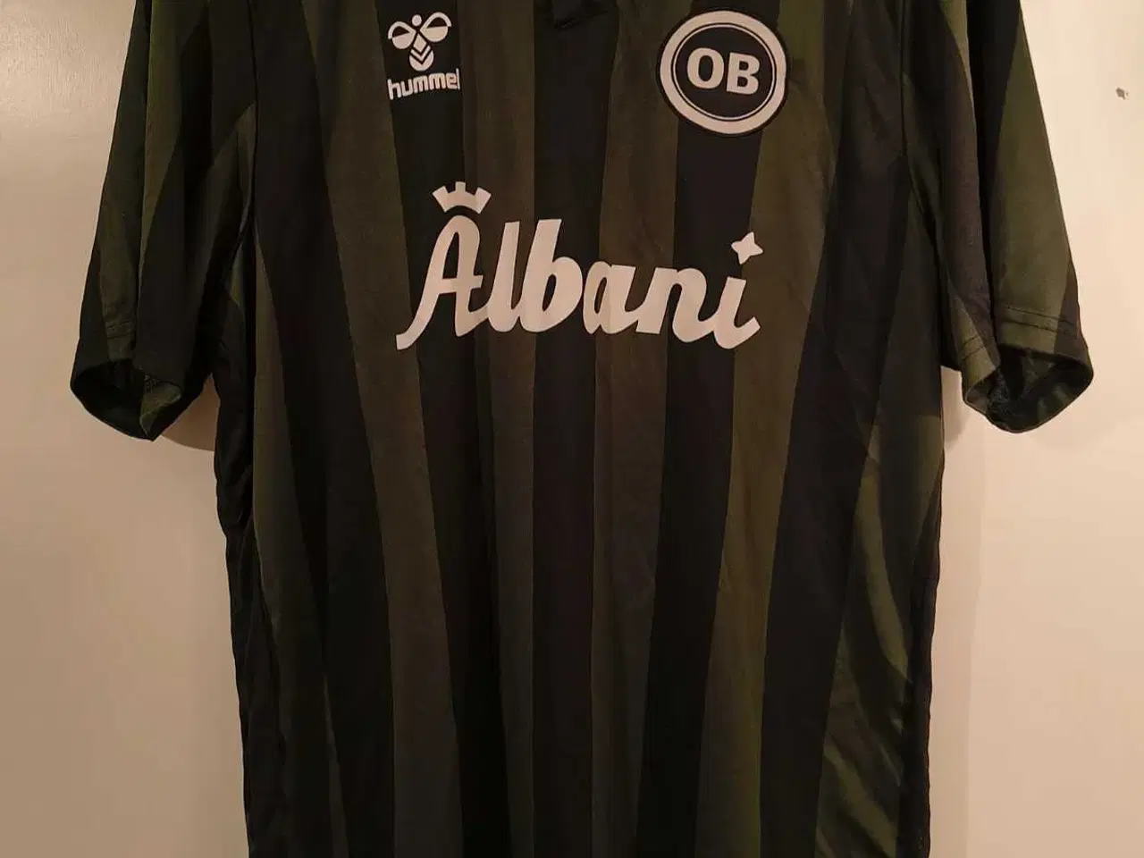 Billede 1 - Odense Boldklub trøje