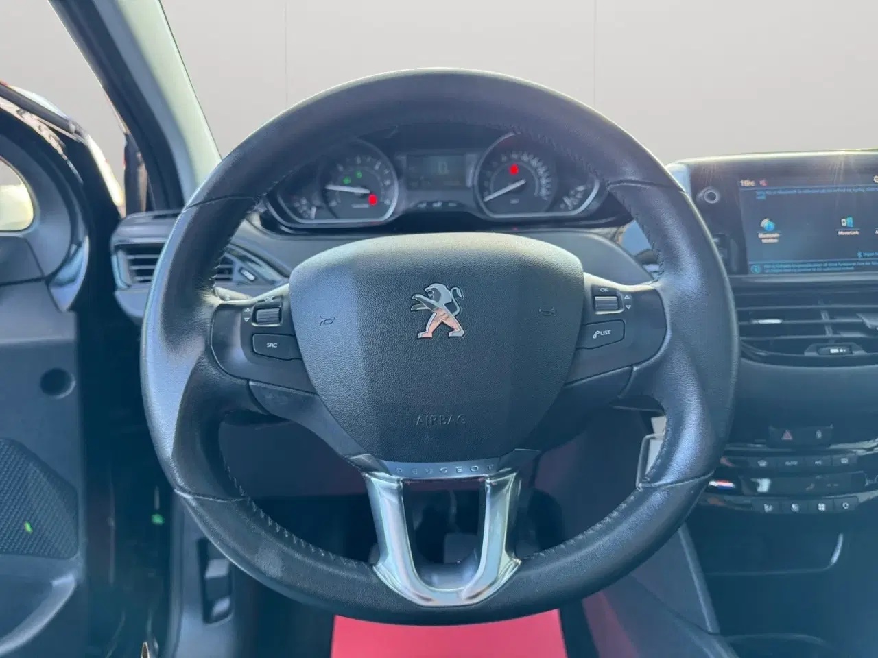 Billede 6 - Peugeot 208 1,5 BlueHDi 100 Signature Sky