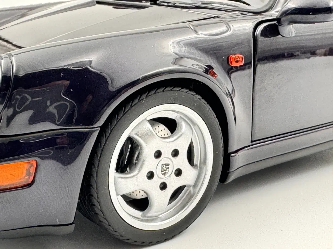 Billede 11 - 1993 Porsche 911 / 964 Carrera 4 - 1:18