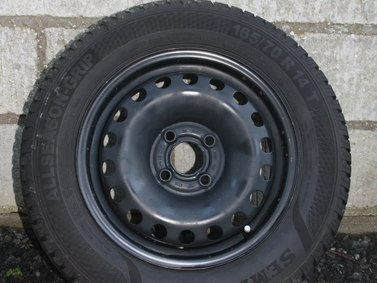 Billede 8 - Helårsdæk 165/70 R14 Skoda Citigo