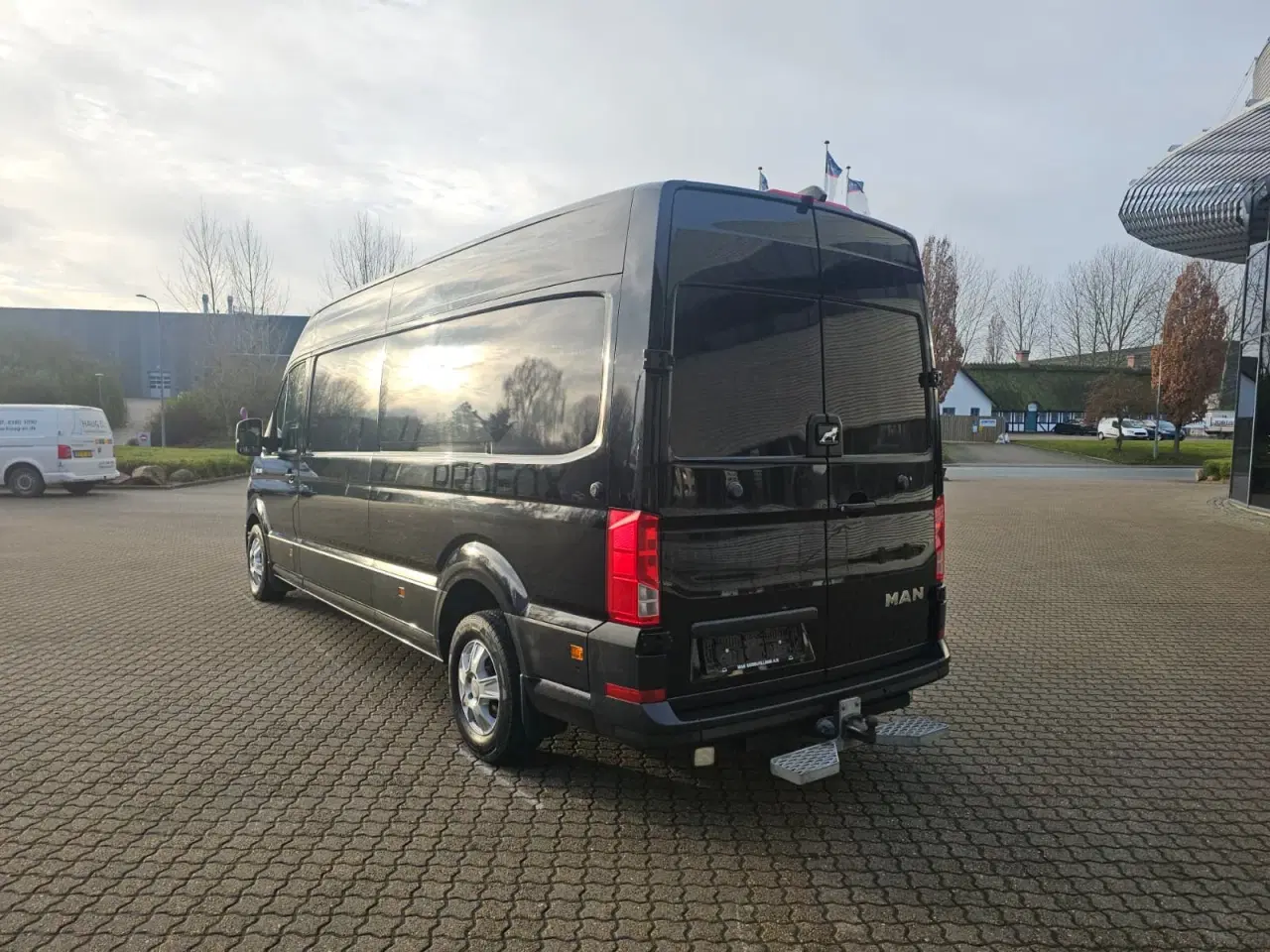 Billede 3 - MAN TGE 3.180 A8 L4H3, Kassevogn