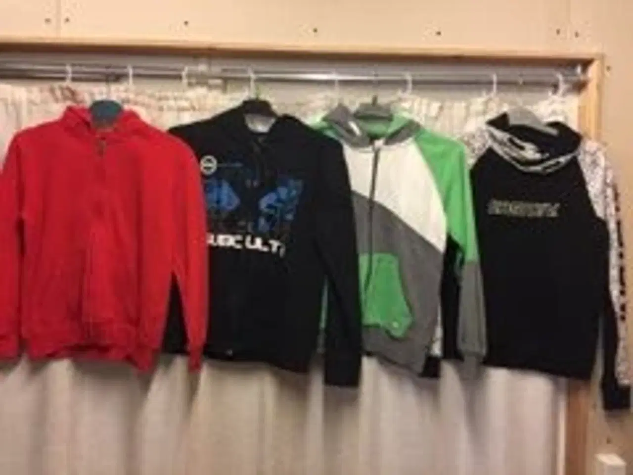 Billede 4 - Drengetøj str. 146 - 11 år