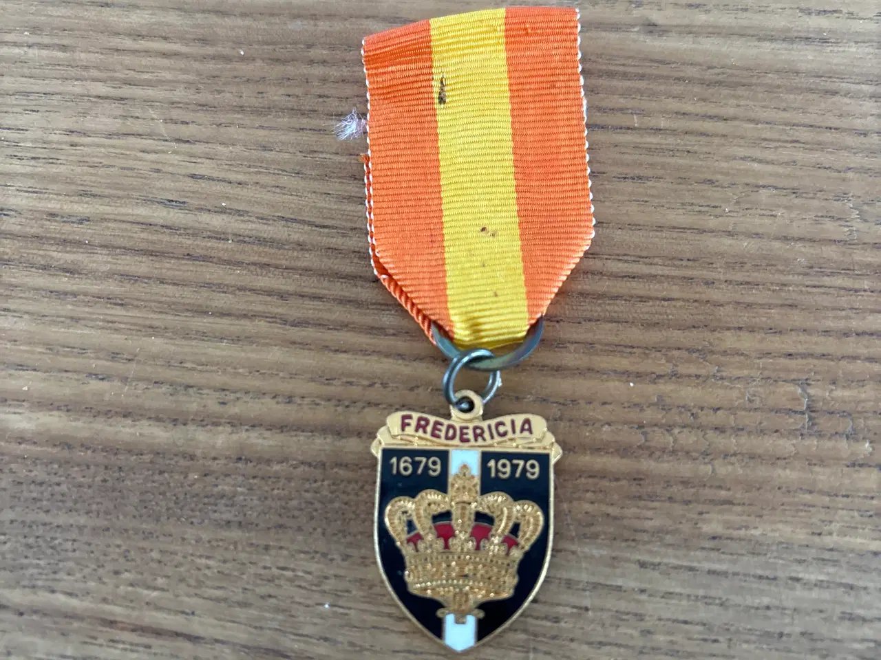 Billede 1 - Medalje fra KONGENS FODREGEMENT FREDERICIA 