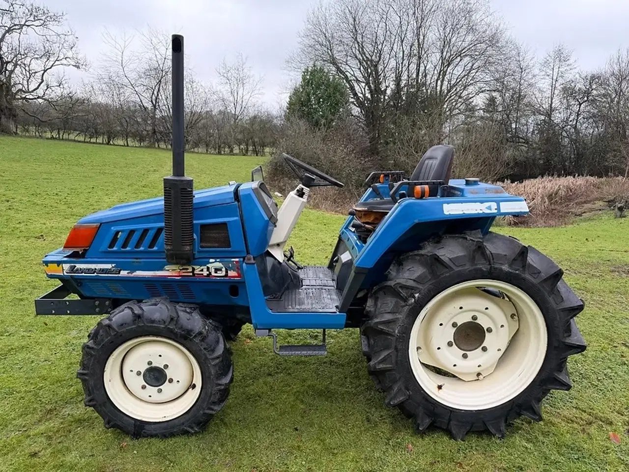 Billede 2 - Traktor - ISEKI TU240 4×4