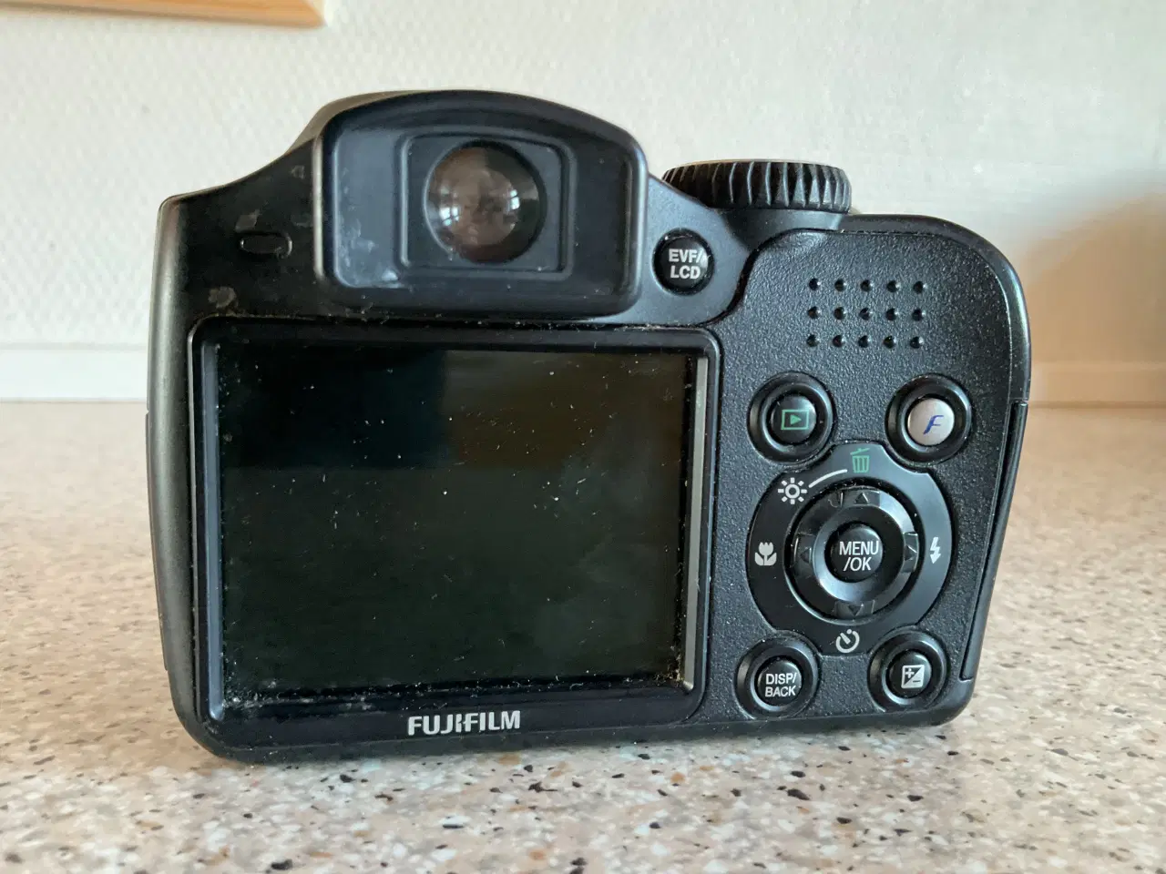 Billede 3 - Fujifilm bridgekamera  med zoom