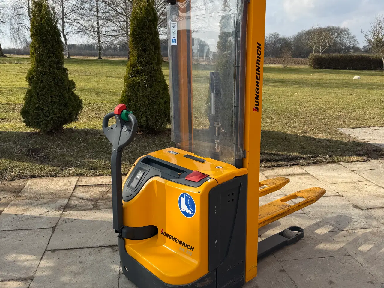 Billede 1 - Elektrisk stabler