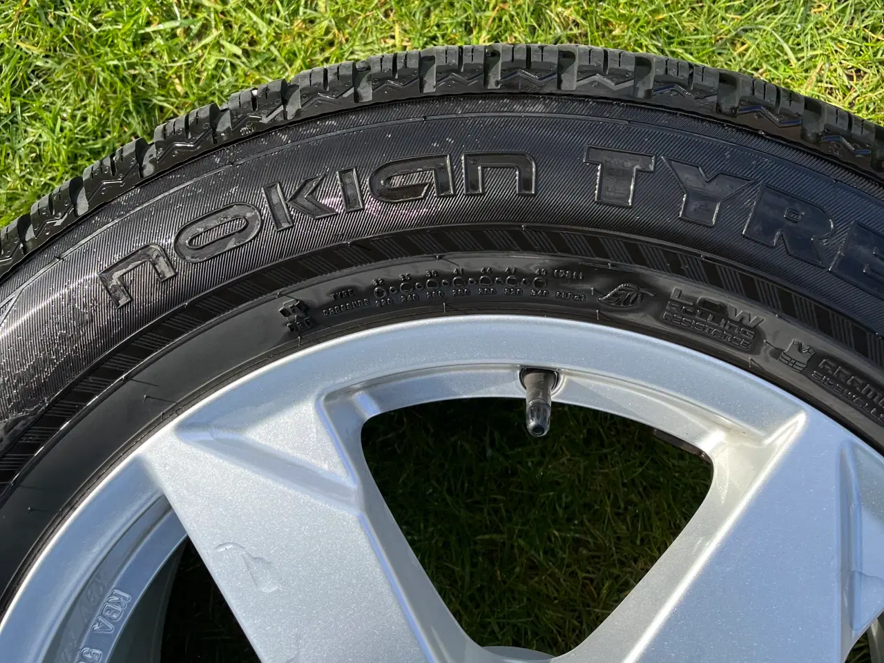 Billede 5 - Dæk og fælge