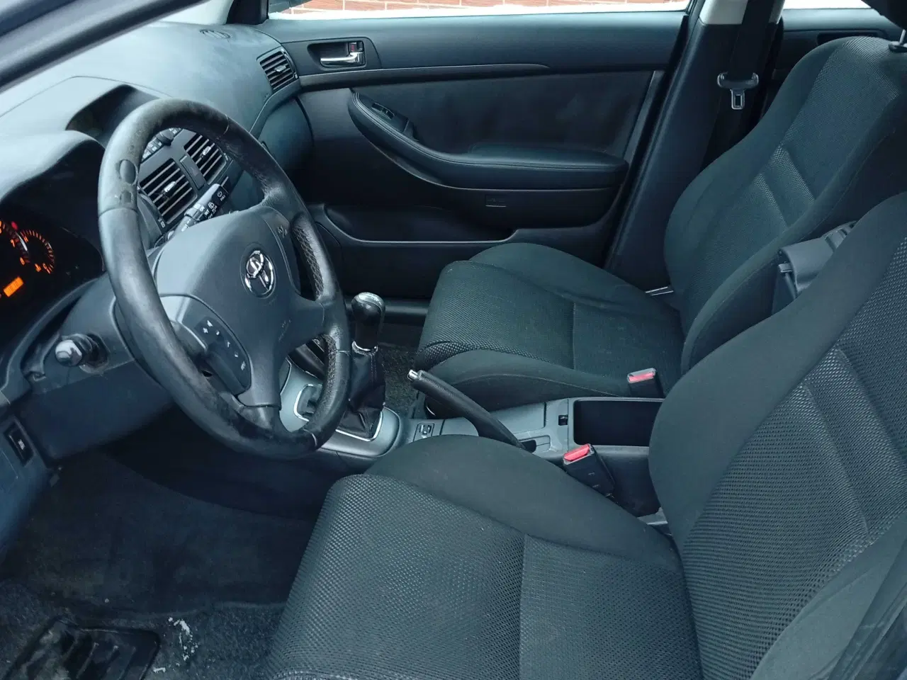 Billede 8 - Toyota Avensis Station 2,0 Benzin