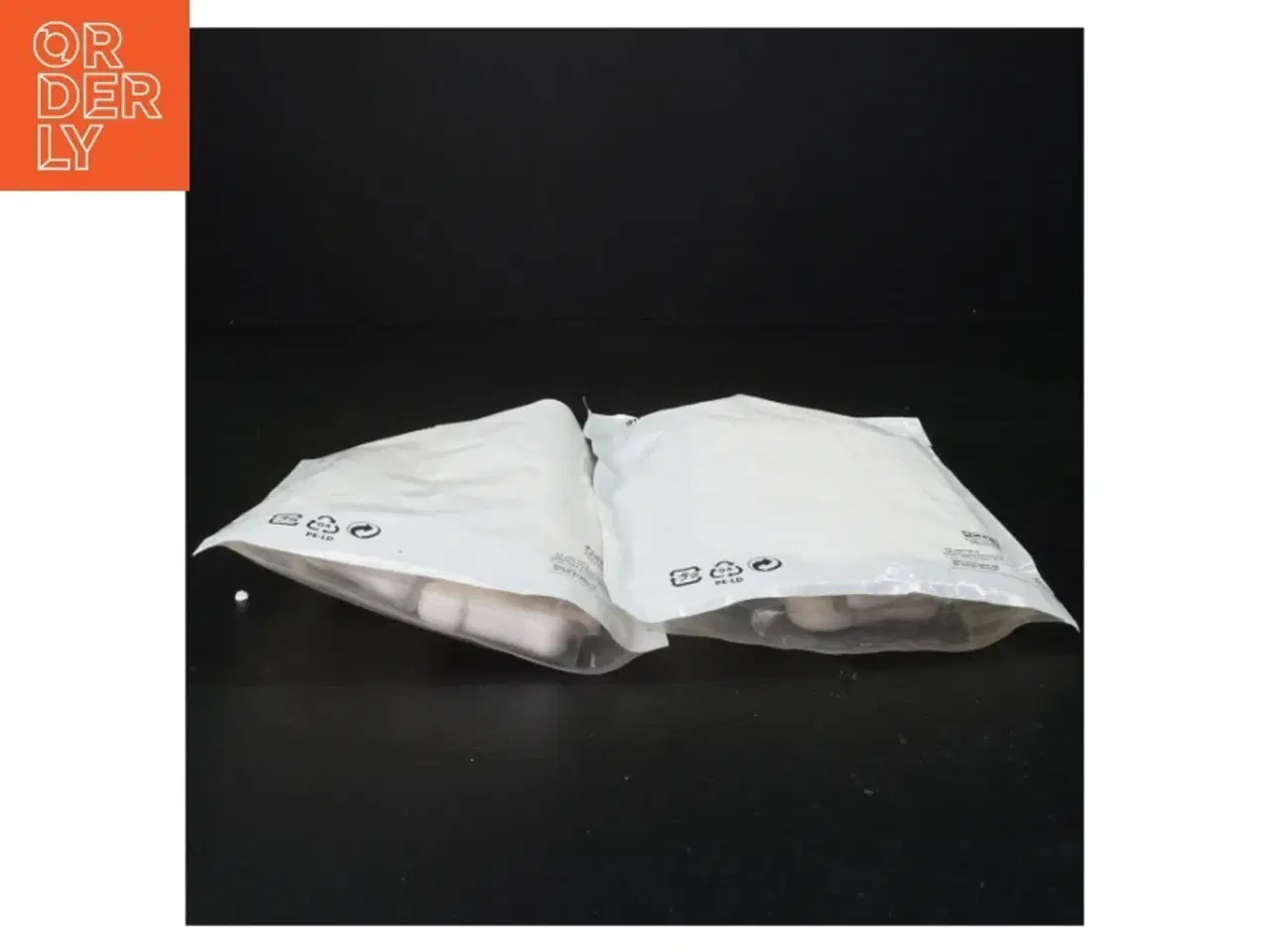 Billede 3 - Plastik børnebeskytter fra IKEA (str. 5 x 5 cm)