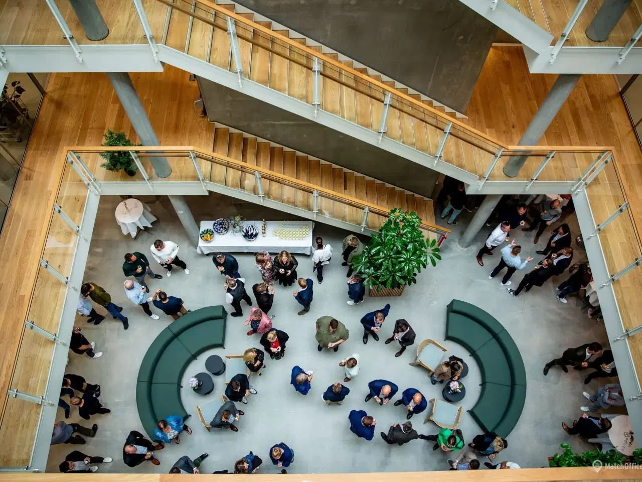 Billede 2 - Skrivebordspladser i Tech Town Odense