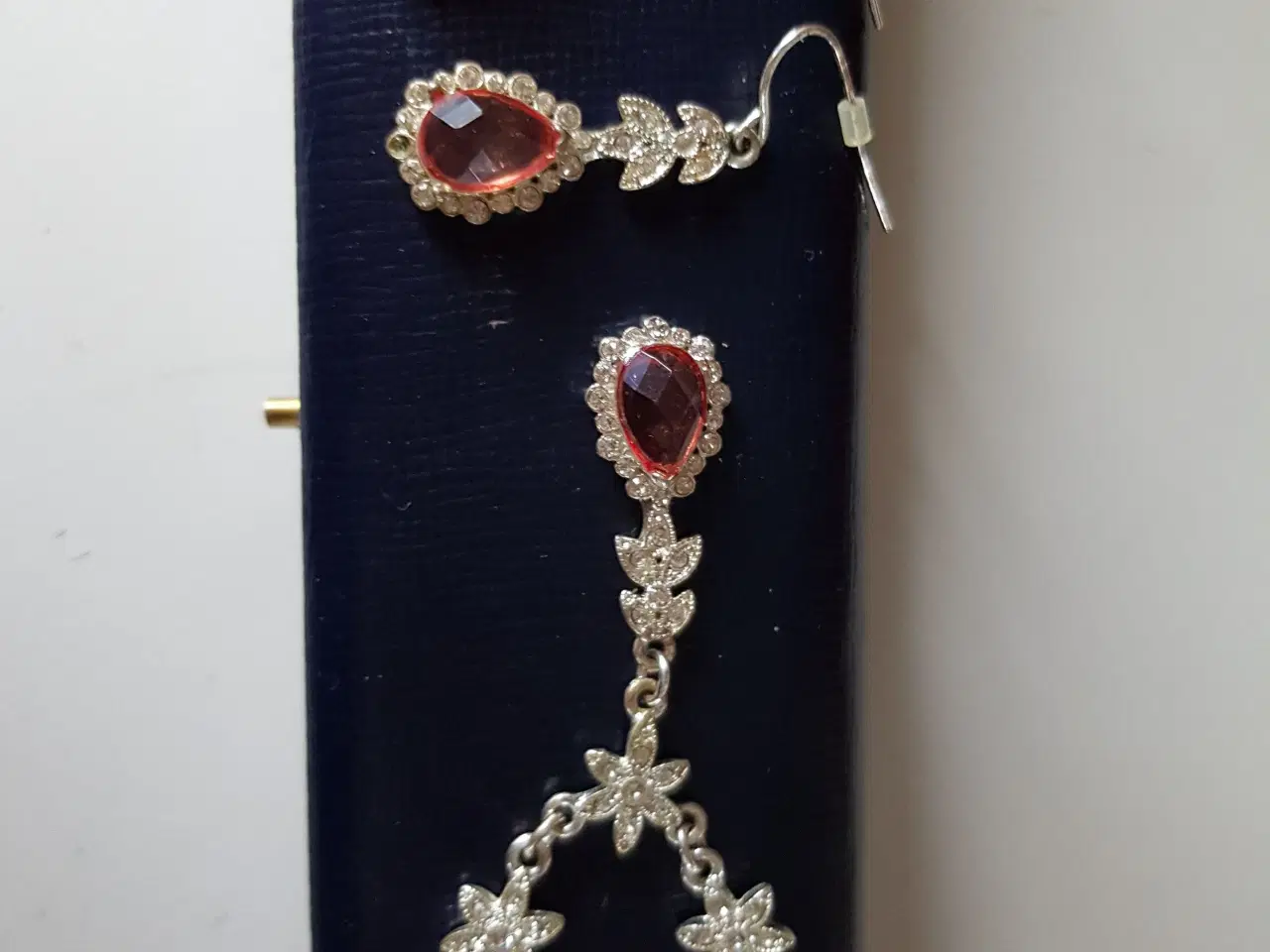 Billede 3 - Smykkesæt, bijouteri, ørering + halskæde 