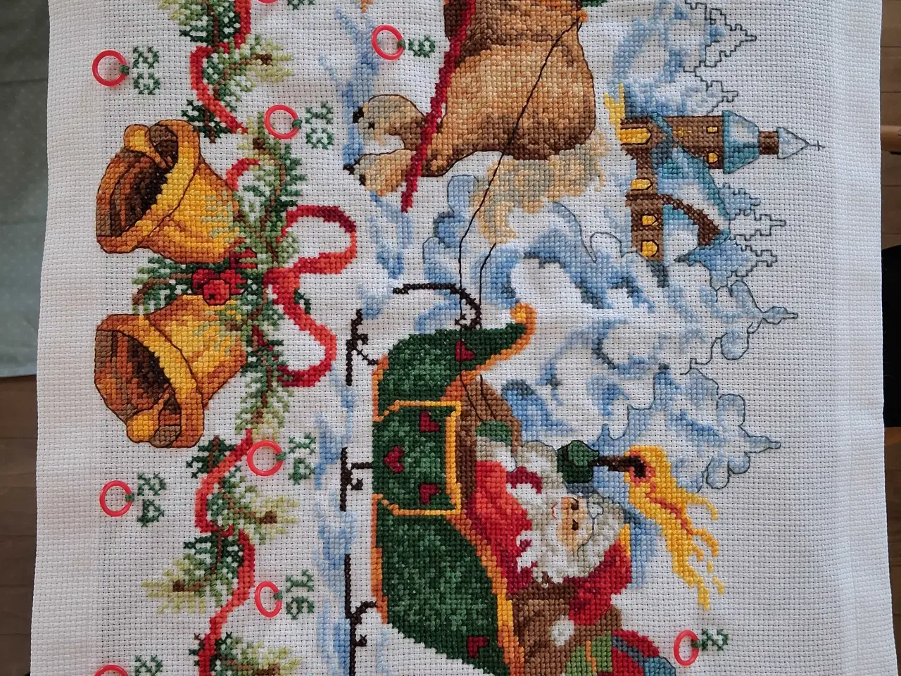 Billede 6 - 7 Nybroderede pakke- og Adventskalendere Disney m.