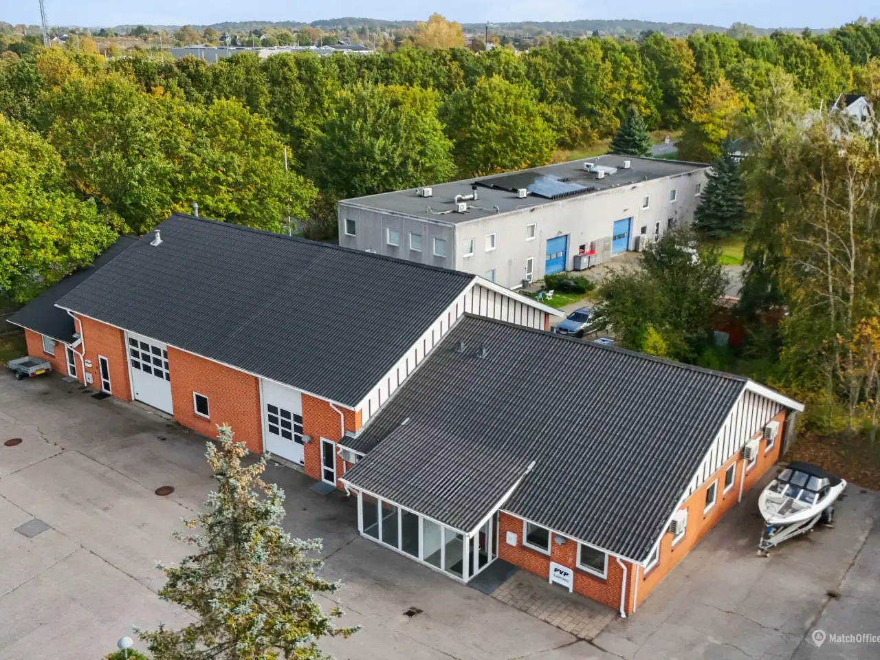 Billede 2 - Erhvervsejendom med værksted - velegnet til mange formål