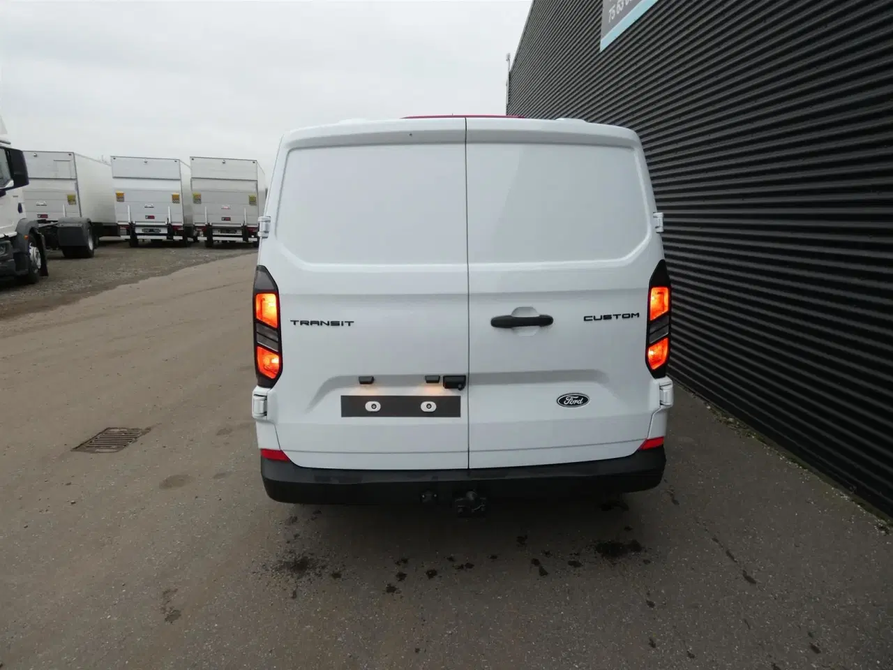 Billede 6 - Ford Transit Custom 300 L2H1 2,0 EcoBlue Trend 136HK Van 8g Aut.