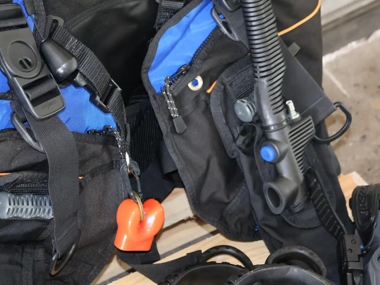 Billede 3 - Komplet dykkersæt: Latitude Seaquest vest....