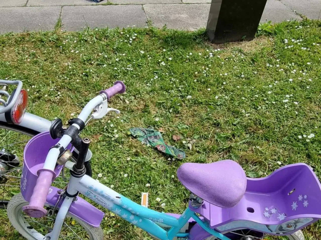 Billede 2 - Pigecykel, 3 - 5-år