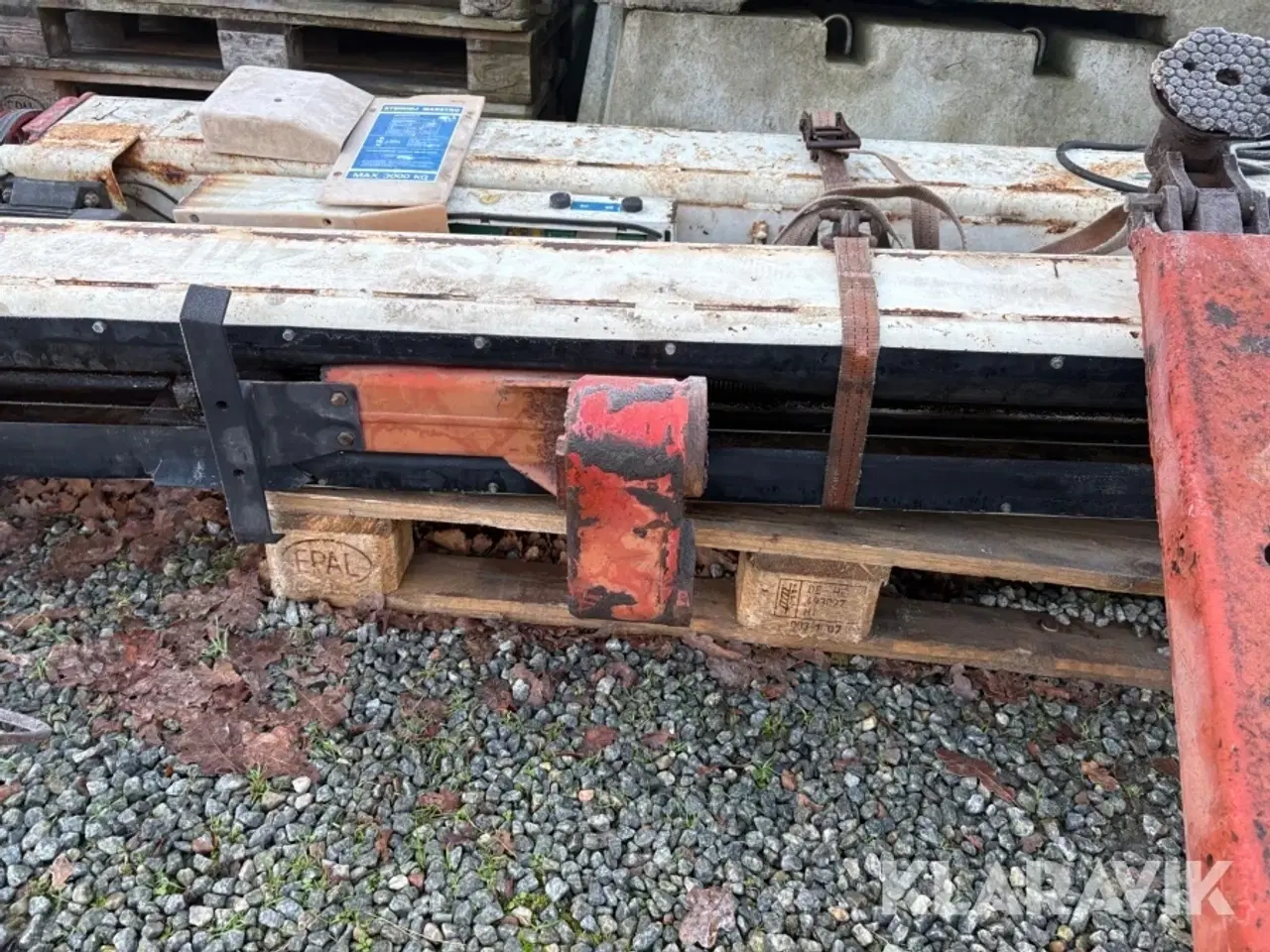 Billede 9 - Tosøjlelift Stenhøj 3000 kg