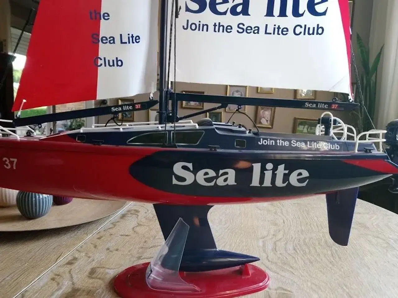 Billede 2 - Sea Lite fjernstyret modelbåd.